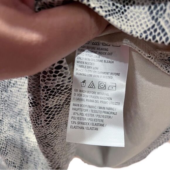 ATTITUDES by Renee • Snake Print Button Up Pullover Top • Size 2X - Picture 7 of 8